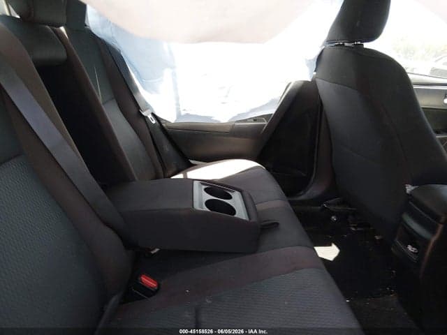 2019 TOYOTA COROLLA LE 8