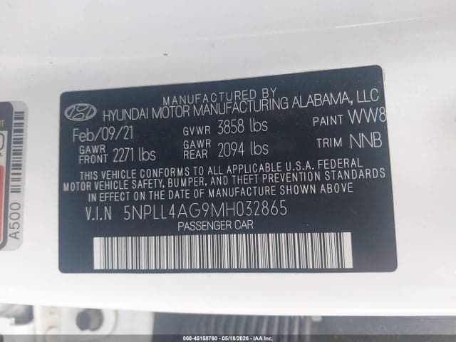 2021 HYUNDAI ELANTRA SE 9