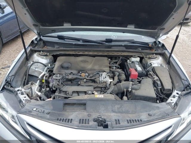 2020 TOYOTA CAMRY SE 10