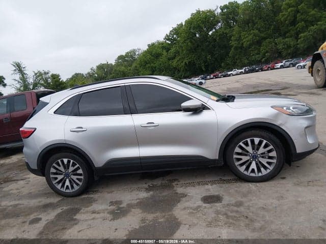 2020 FORD ESCAPE TITANIUM 13