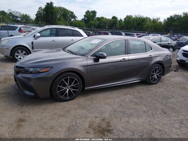 2021 TOYOTA CAMRY SE 2