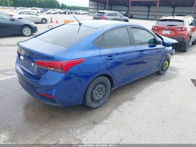 2022 HYUNDAI ACCENT SE 4
