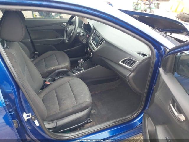 2022 HYUNDAI ACCENT SE 5
