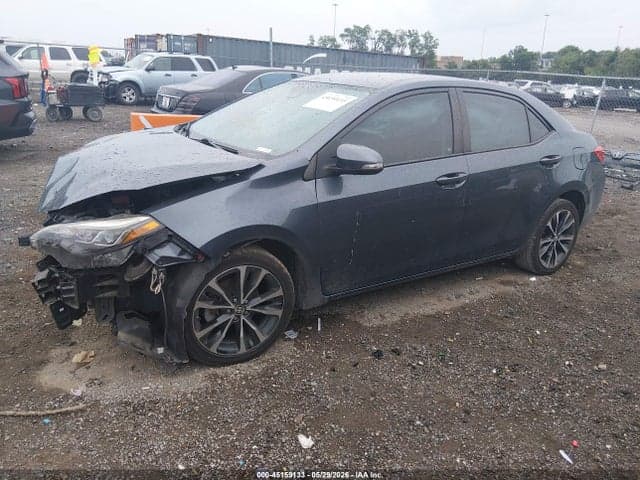 2017 TOYOTA COROLLA SE 2