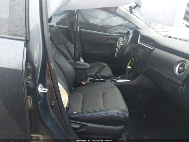 2017 TOYOTA COROLLA SE 5
