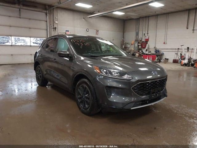 2020 FORD ESCAPE SE - 1