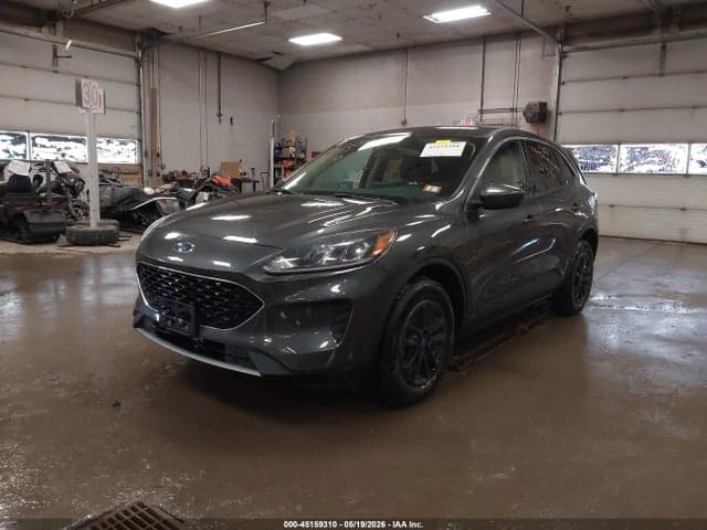 2020 FORD ESCAPE SE 2