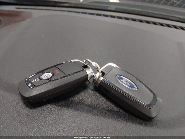 2020 FORD ESCAPE SE 11