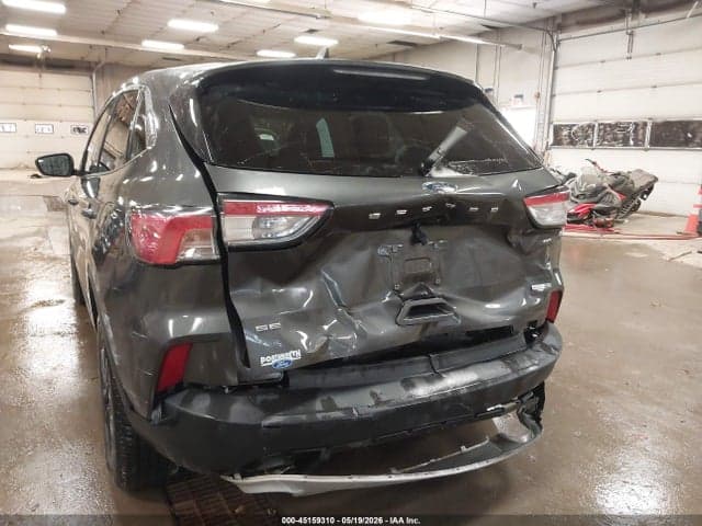 2020 FORD ESCAPE SE 6