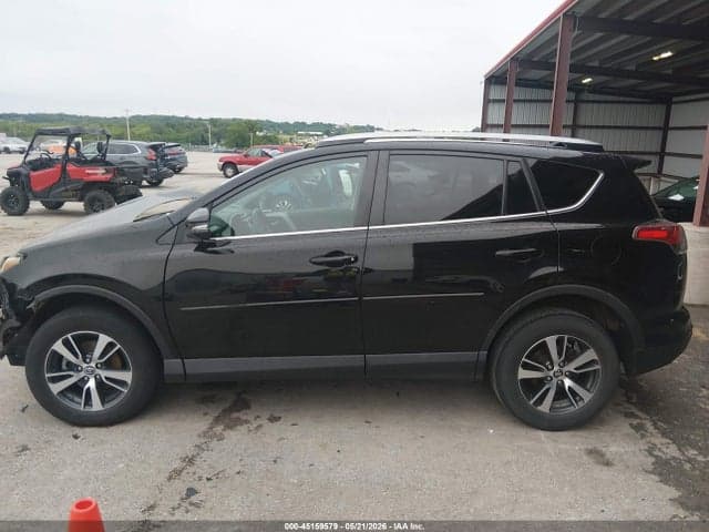 2018 TOYOTA RAV4 XLE 15