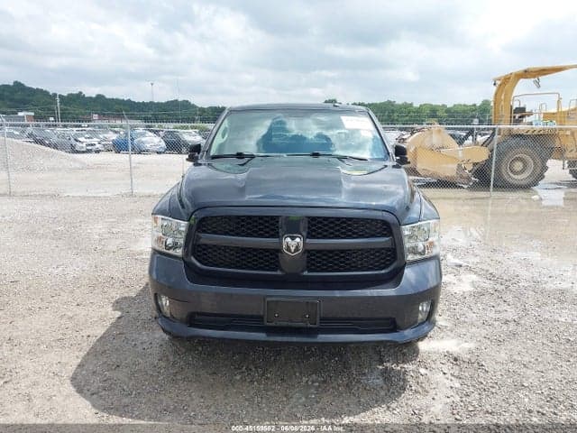 2018 RAM 1500 EXPRESS 4X4 5'7 BOX 12