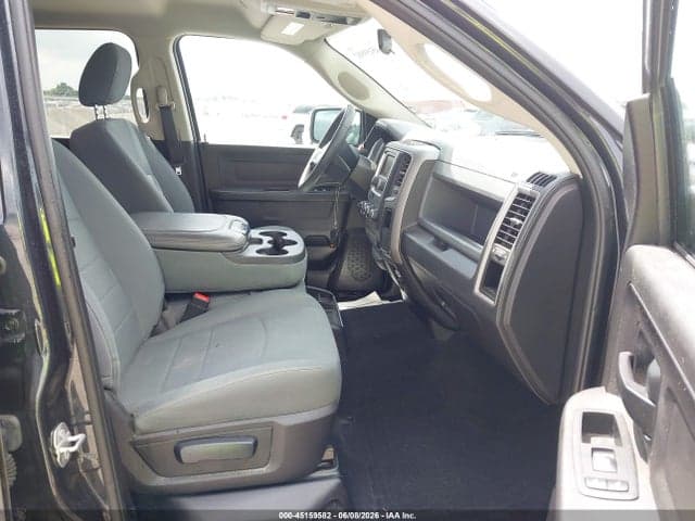 2018 RAM 1500 EXPRESS 4X4 5'7 BOX 5