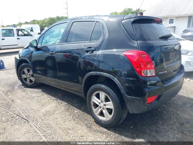 2021 CHEVROLET TRAX AWD LS 3