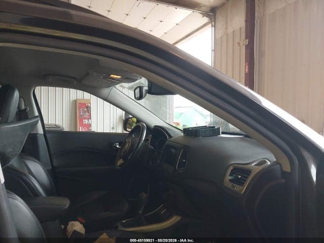 2018 JEEP COMPASS LATITUDE FWD 5
