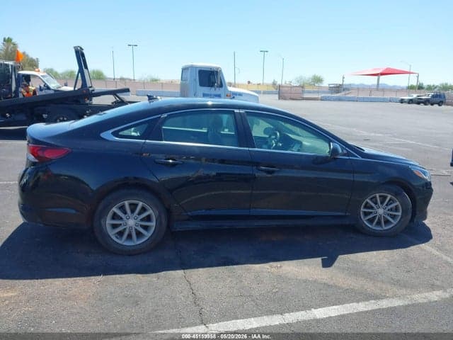 2018 HYUNDAI SONATA SE 14