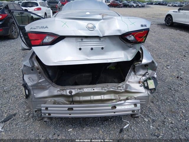 2022 NISSAN ALTIMA SR FWD 6