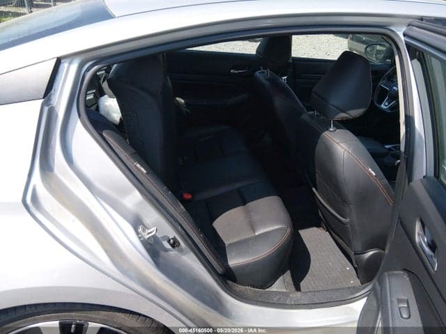 2022 NISSAN ALTIMA SR FWD 8