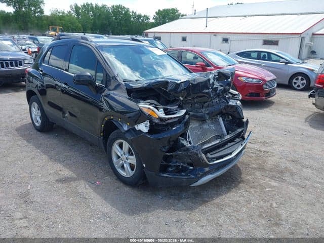 2019 CHEVROLET TRAX LT - 1