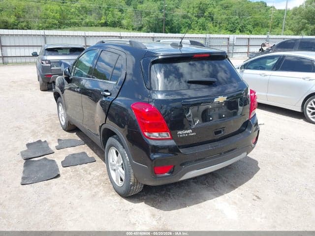 2019 CHEVROLET TRAX LT 4