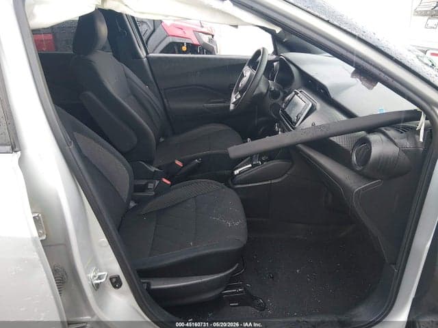 2020 NISSAN KICKS S XTRONIC CVT 5