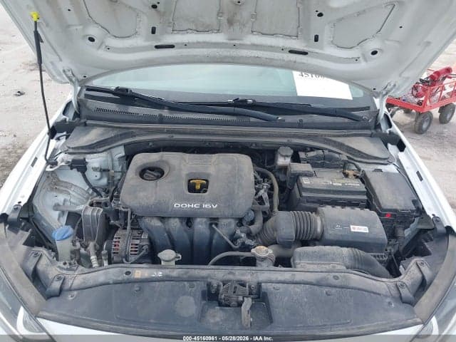 2017 HYUNDAI ELANTRA SE 10