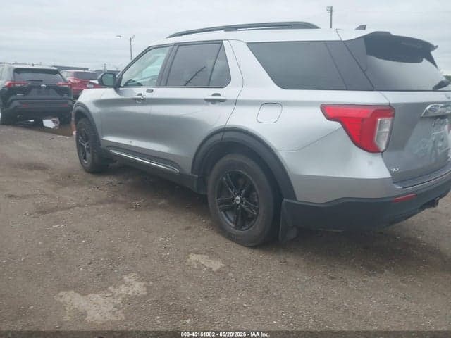 2023 FORD EXPLORER XLT 3