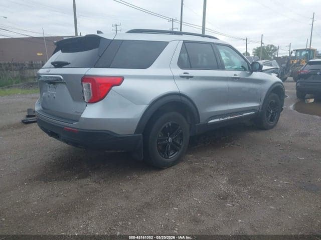 2023 FORD EXPLORER XLT 4