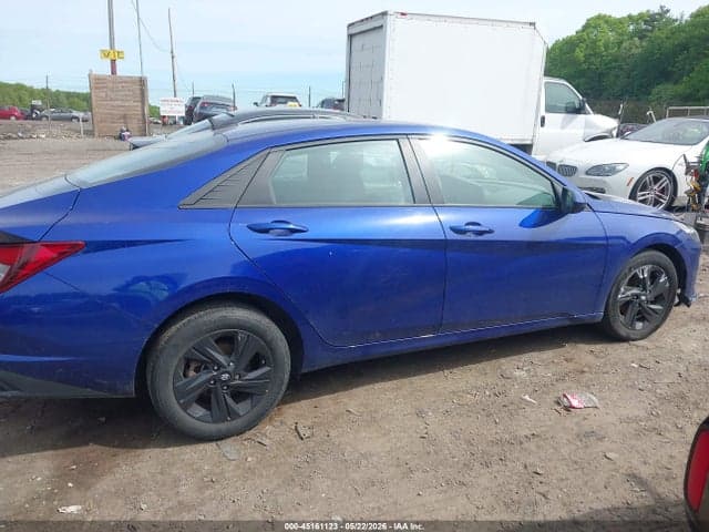2022 HYUNDAI ELANTRA SEL 13