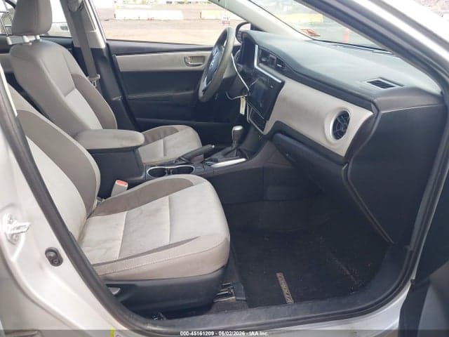 2017 TOYOTA COROLLA LE 5