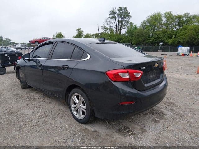 2017 CHEVROLET CRUZE LT AUTO 3