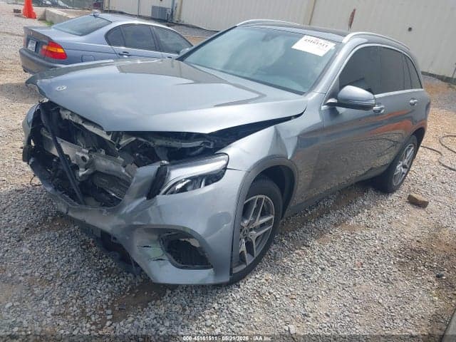 2019 MERCEDES-BENZ GLC 300 2