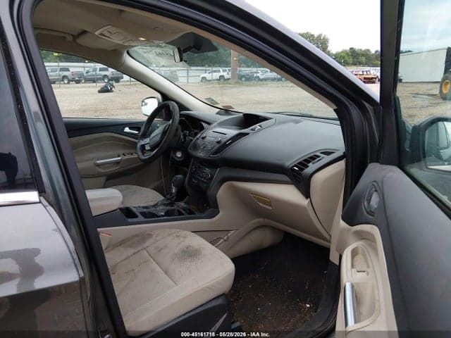 2017 FORD ESCAPE SE 5