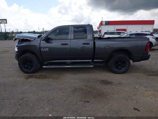 2016 RAM 1500 ST 15