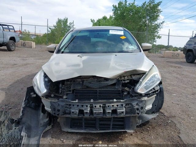 2018 FORD FOCUS SE 12