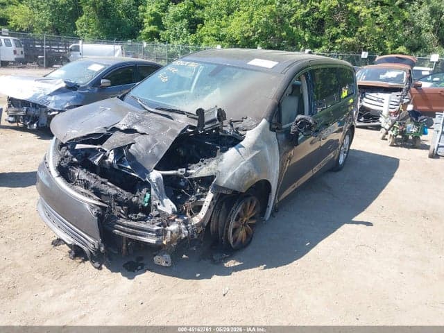 2017 CHRYSLER PACIFICA TOURING 2
