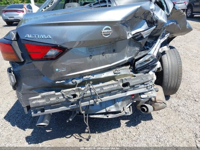 2021 NISSAN ALTIMA SR FWD 6