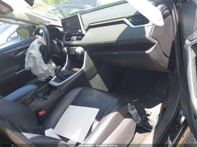 2020 TOYOTA RAV4 HYBRID LIMITED 5