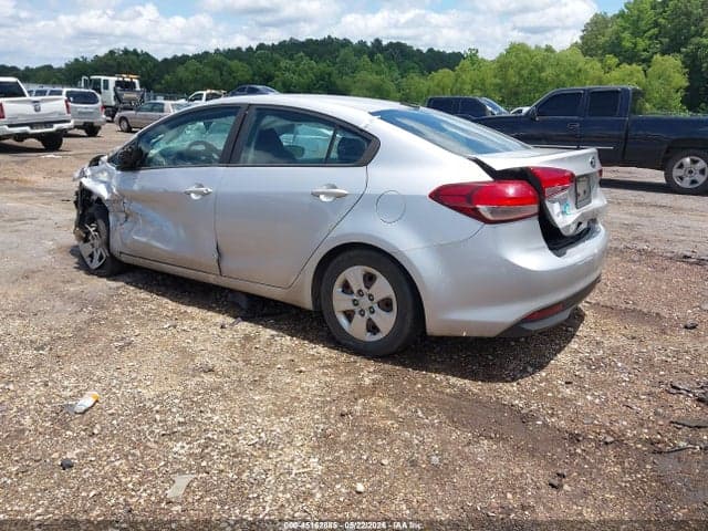 2017 KIA FORTE LX 3
