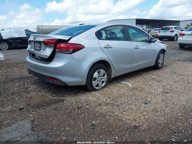 2017 KIA FORTE LX 4
