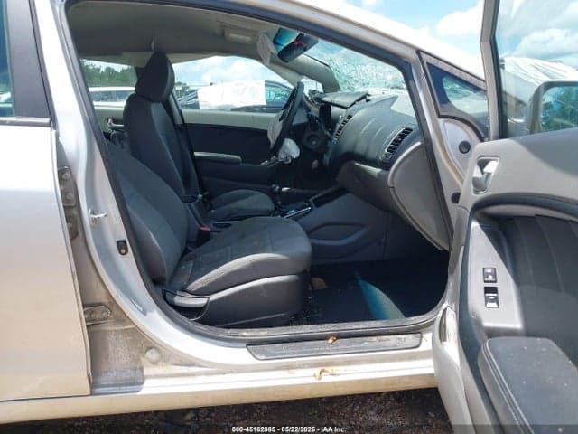 2017 KIA FORTE LX 5
