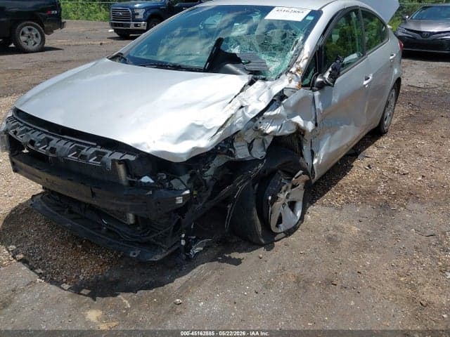 2017 KIA FORTE LX 6
