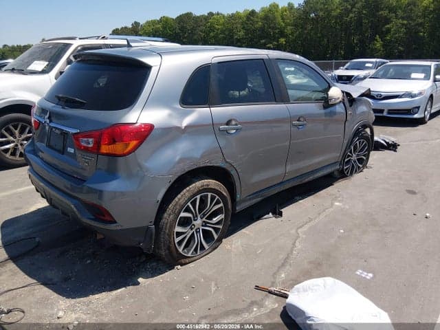 2018 MITSUBISHI OUTLANDER SPORT 2.4 SE 4