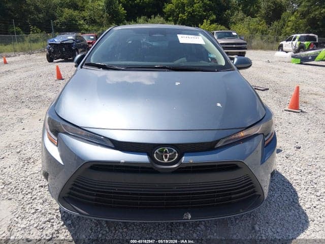 2026 TOYOTA COROLLA LE 12