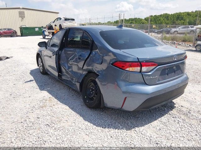 2026 TOYOTA COROLLA LE 3