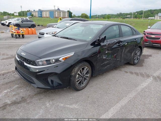 2024 KIA FORTE LXS 2