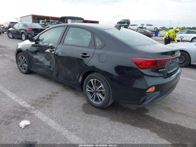 2024 KIA FORTE LXS 3