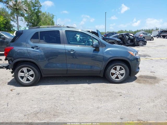 2022 CHEVROLET TRAX FWD LT 14