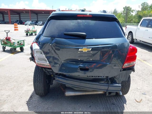 2022 CHEVROLET TRAX FWD LT 6