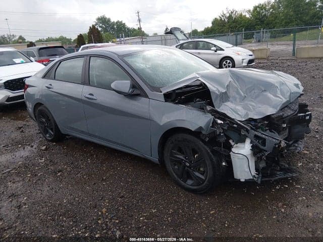 2021 HYUNDAI ELANTRA SEL 1