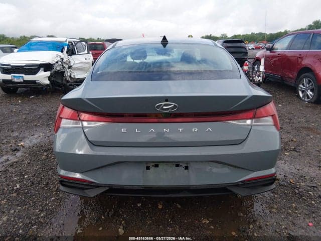 2021 HYUNDAI ELANTRA SEL 17